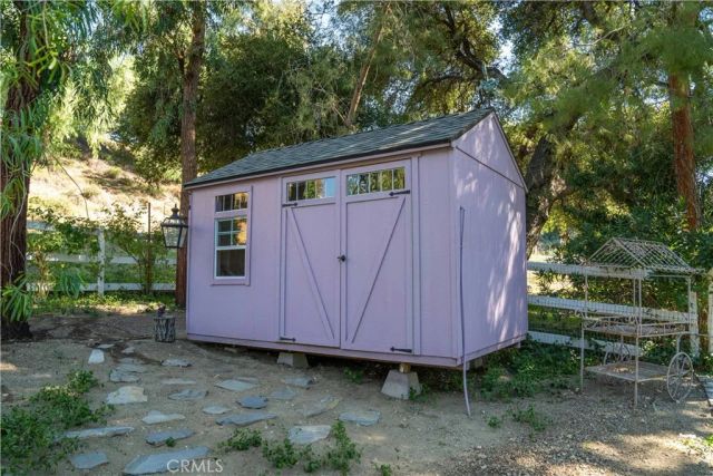 15533 Saddleback Drive, Canyon Country, CA 91387