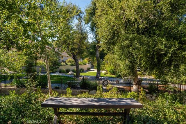 15533 Saddleback Drive, Canyon Country, CA 91387