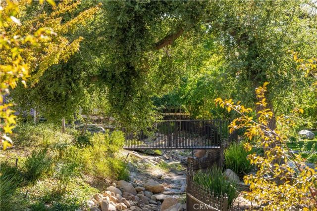 15533 Saddleback Drive, Canyon Country, CA 91387