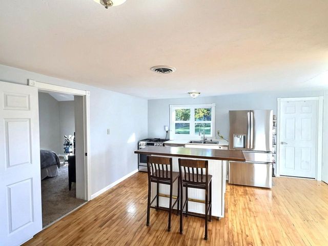 N9017 LAKESHORE DRIVE, Van Dyne, WI 54979
