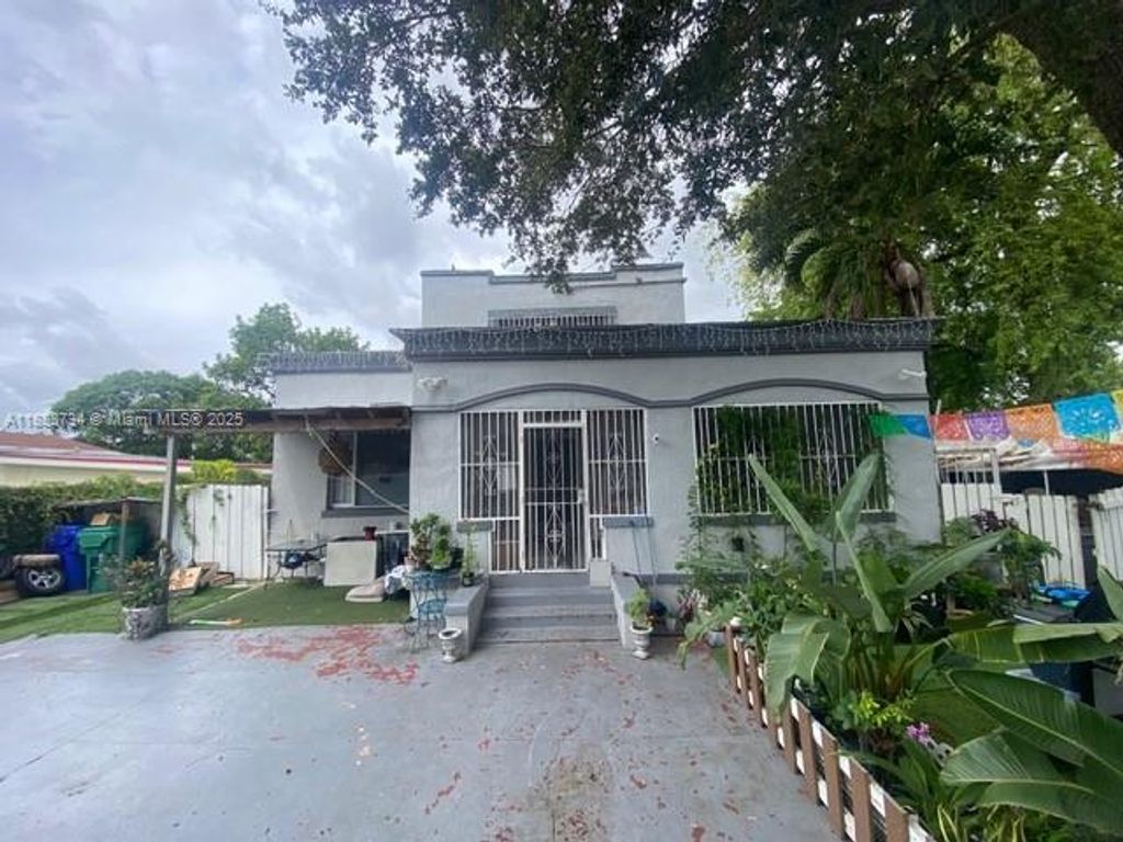 3320 NW 14th Ave, Miami, FL 33142