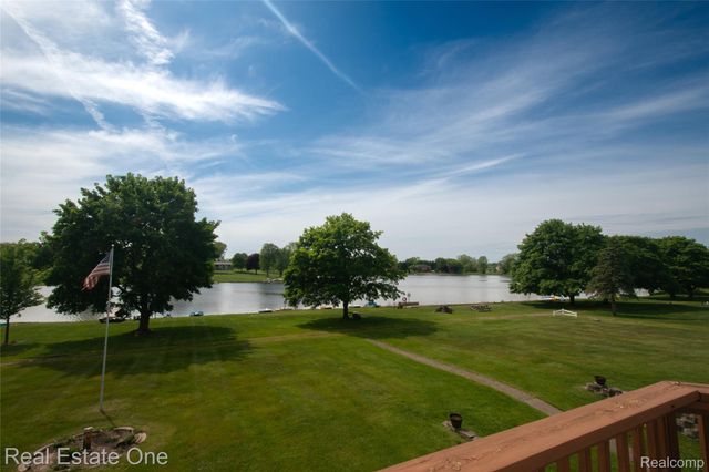 26955 Milford Road Road 24, Lyon Charter Township, MI 48178