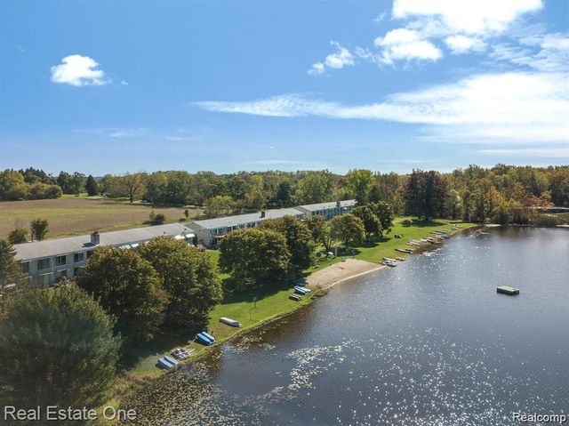 26955 Milford Road Road 24, Lyon Charter Township, MI 48178