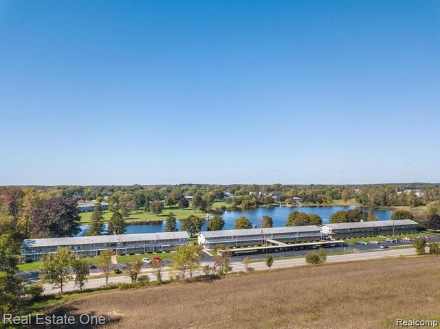 26955 Milford Road Road 24, Lyon Charter Township, MI 48178