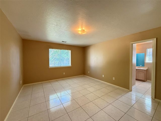 719 Willow West Drive, Houston, TX 77073