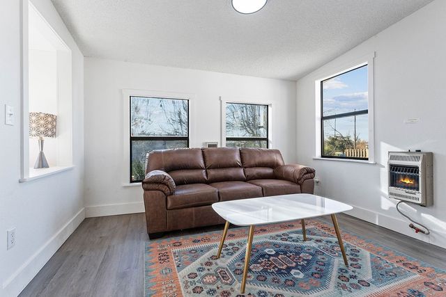 407 NW H Street, Bentonville, AR 72712