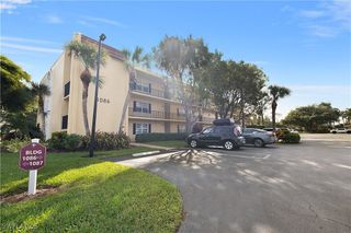 1086 Forest Lakes DR 9305, Naples, FL 34105