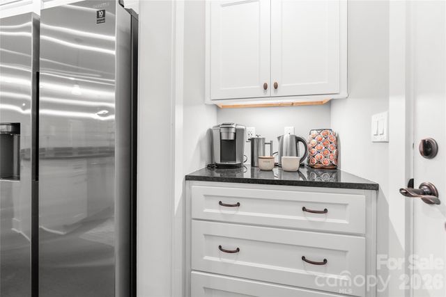 509 Sweet Birch Park Lane, Black Mountain, NC 28711