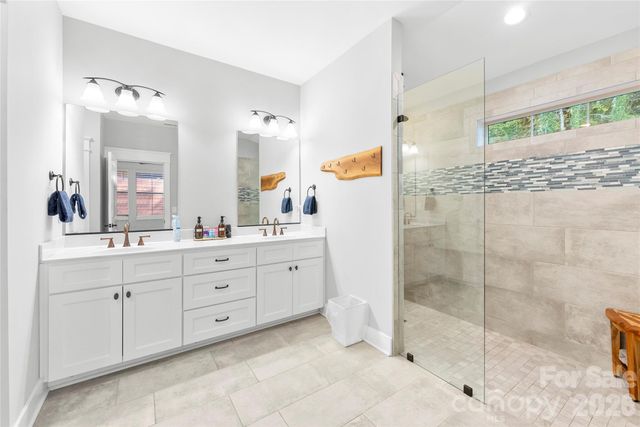 509 Sweet Birch Park Lane, Black Mountain, NC 28711