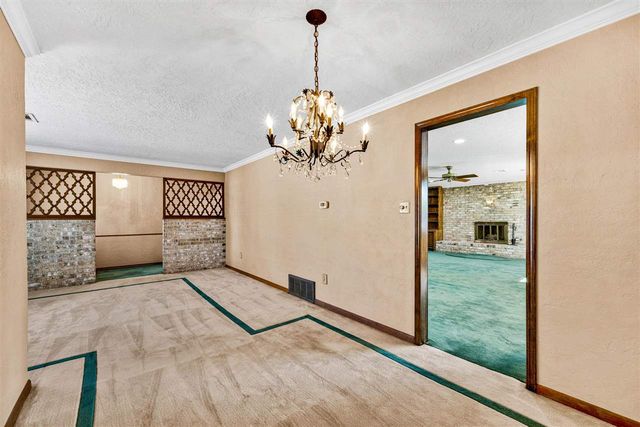 4104 NW Currell Dr, Lawton, OK 73505