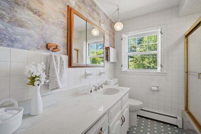 185 Marmon Street, Springfield, MA 01129