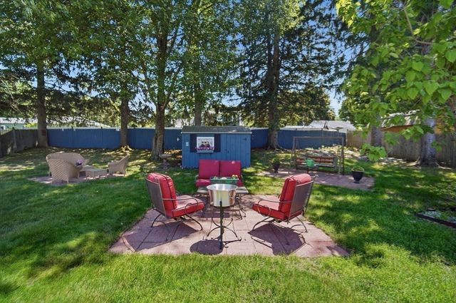 185 Marmon Street, Springfield, MA 01129