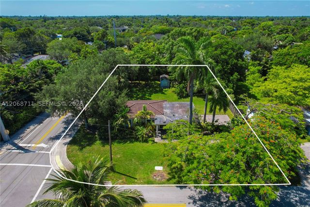 6200 SW 78th St, South Miami, FL 33143