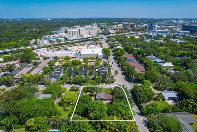 6200 SW 78th St, South Miami, FL 33143