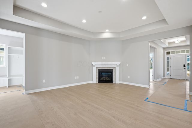 4541 Corsican Loop E, Hilliard, OH 43026