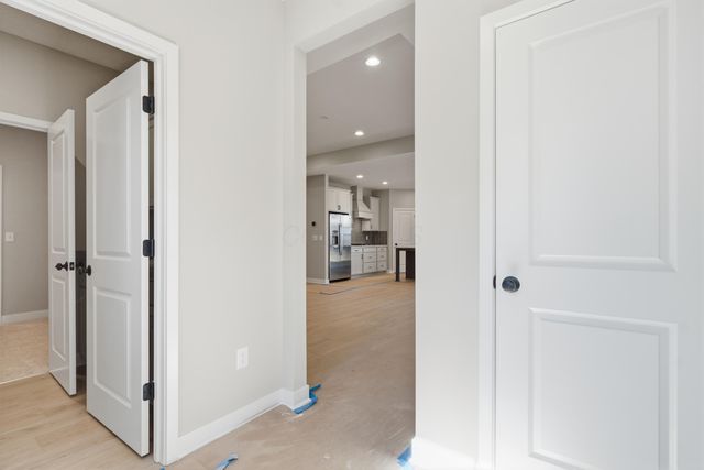 4541 Corsican Loop E, Hilliard, OH 43026