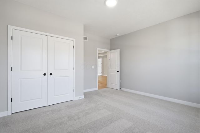 4541 Corsican Loop E, Hilliard, OH 43026