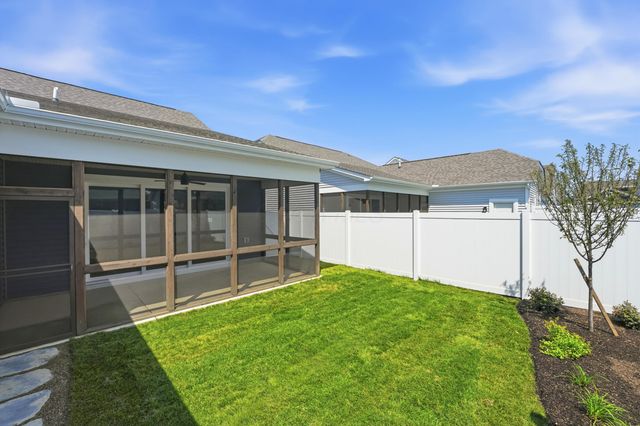 4541 Corsican Loop E, Hilliard, OH 43026