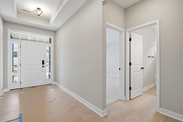 4541 Corsican Loop E, Hilliard, OH 43026