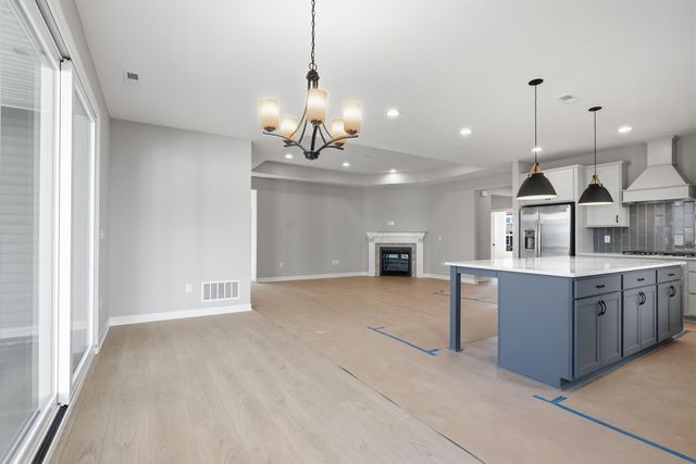 4541 Corsican Loop E, Hilliard, OH 43026