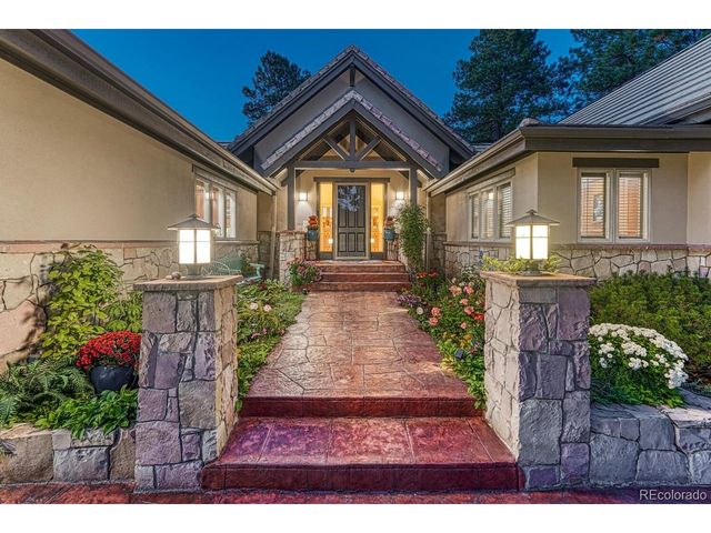 395 Orofino Dr, Castle Rock, CO 80108