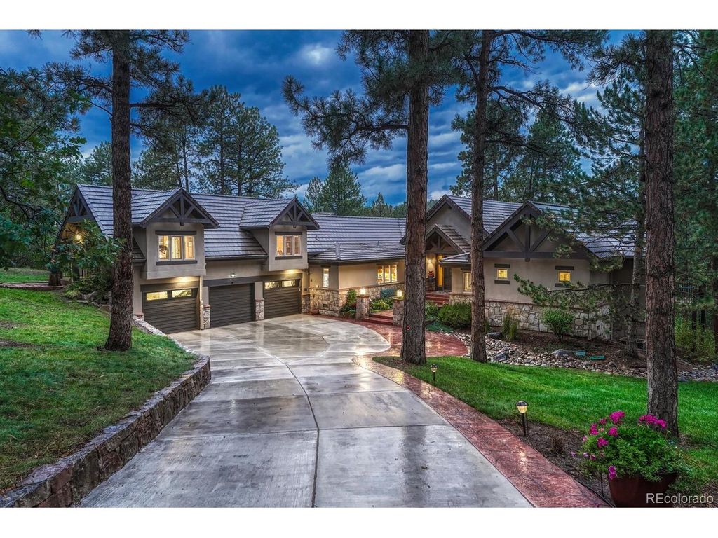 395 Orofino Dr, Castle Rock, CO 80108