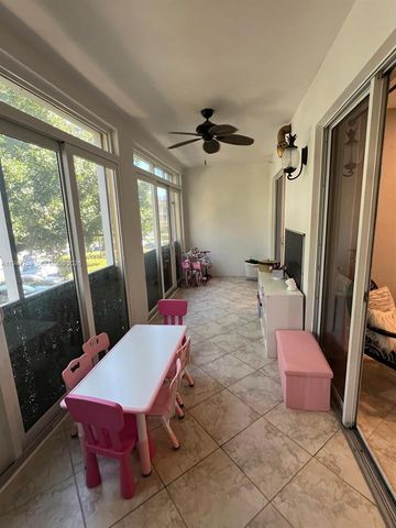 75 Gulfstream Rd 211B, Dania Beach, FL 33004