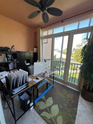 75 Gulfstream Rd 211B, Dania Beach, FL 33004