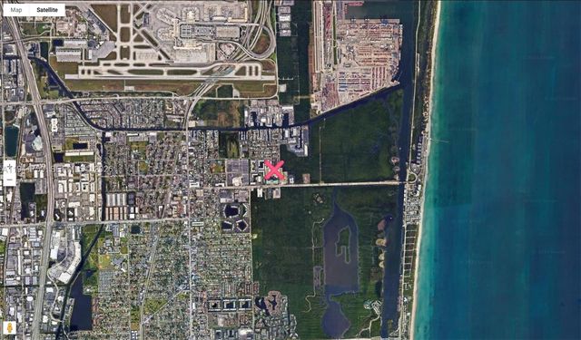 75 Gulfstream Rd 211B, Dania Beach, FL 33004