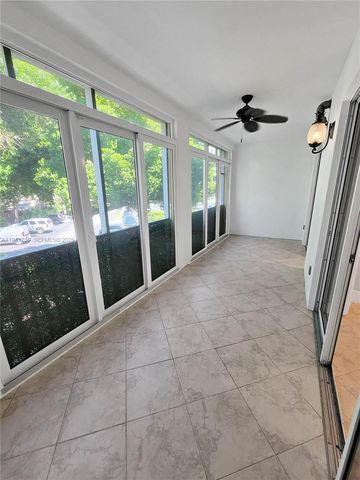 75 Gulfstream Rd 211B, Dania Beach, FL 33004