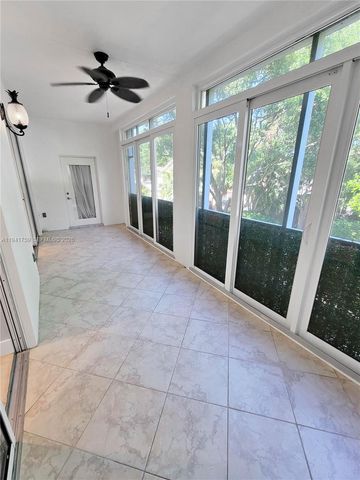 75 Gulfstream Rd 211B, Dania Beach, FL 33004