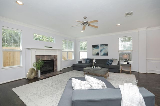4256 Childress Street, Houston, TX 77005