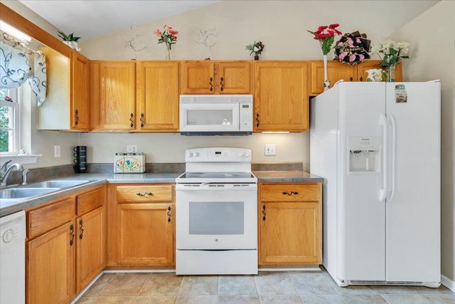 4751 Westvale RD NE, Roanoke, VA 24019