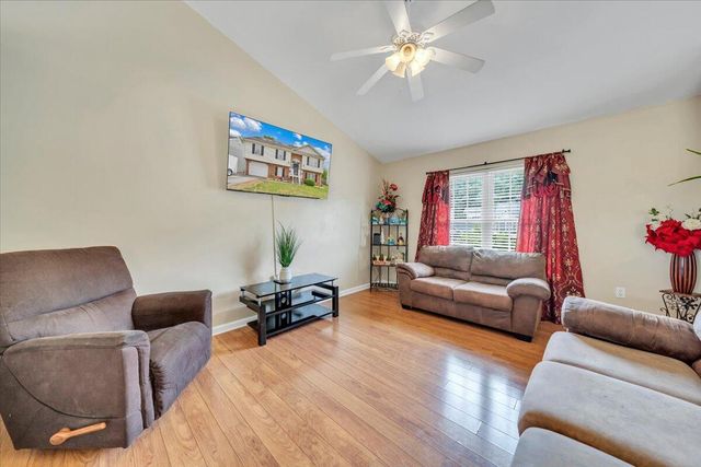 4751 Westvale RD NE, Roanoke, VA 24019