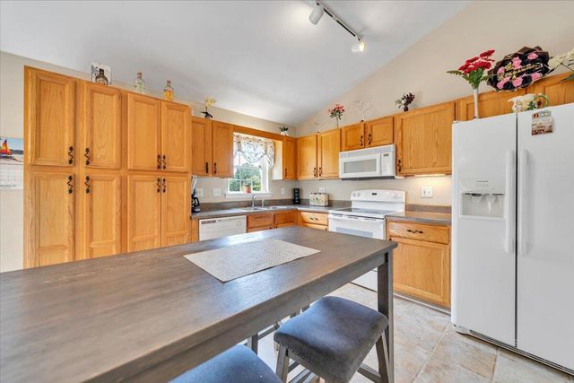 4751 Westvale RD NE, Roanoke, VA 24019