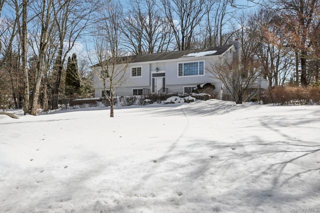 48 Cypress Lane, Briarcliff Manor, NY 10510