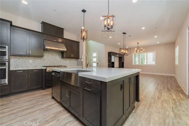 123 Stellar, Irvine, CA 92618