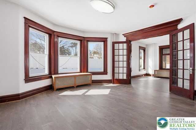 3756 West Walnut, South Whitehall Twp, PA 18104