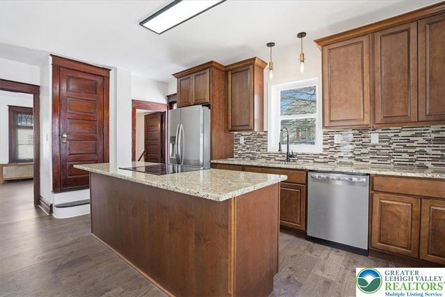 3756 West Walnut, South Whitehall Twp, PA 18104