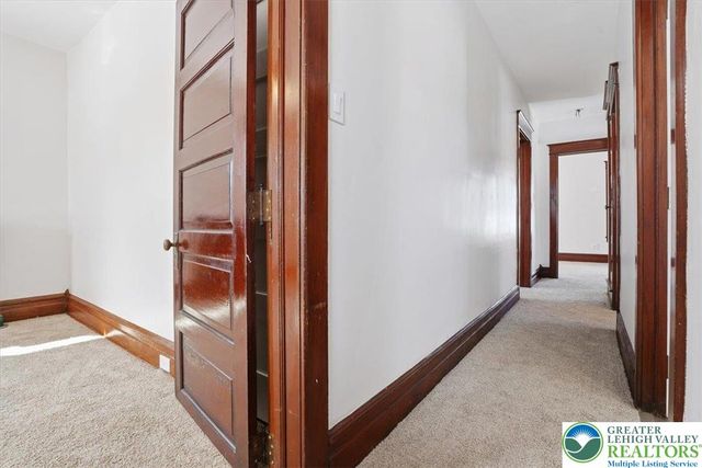 3756 West Walnut, South Whitehall Twp, PA 18104