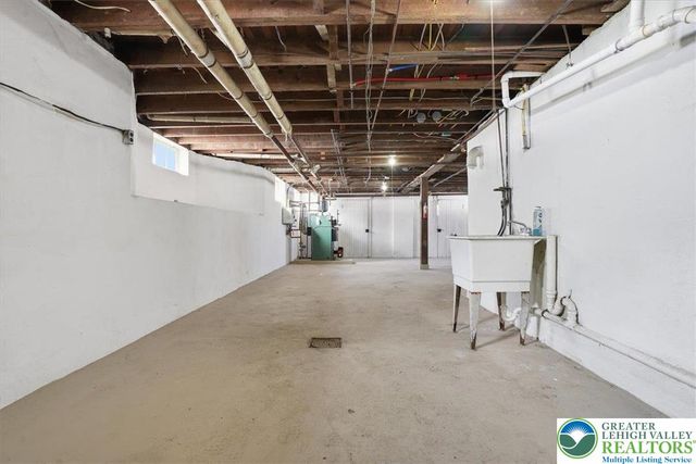 3756 West Walnut, South Whitehall Twp, PA 18104