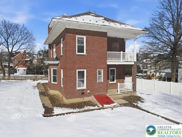 3756 West Walnut, South Whitehall Twp, PA 18104