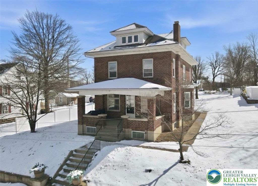 3756 West Walnut, South Whitehall Twp, PA 18104