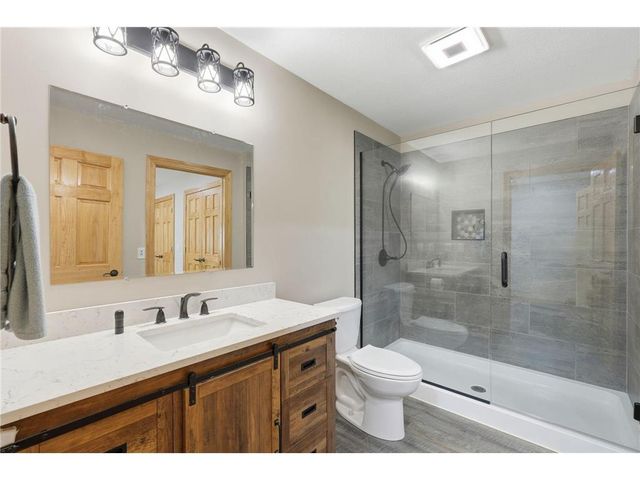 425 Knollwood Avenue, Saint Croix Falls, WI 54024