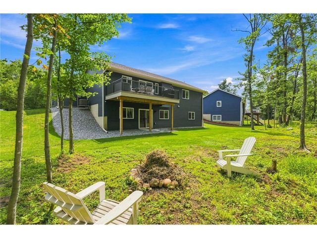 425 Knollwood Avenue, Saint Croix Falls, WI 54024