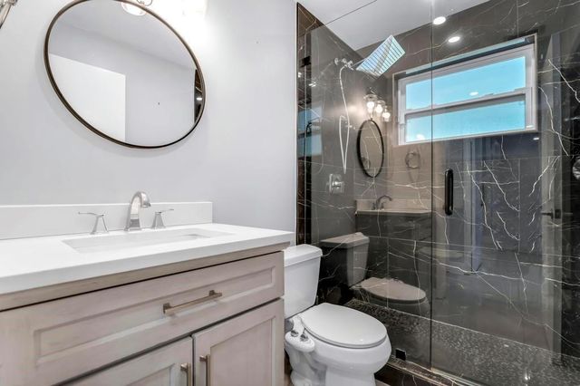 5070 SW 94 Terrace, Cooper City, FL 33328