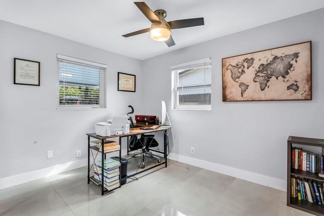 5070 SW 94 Terrace, Cooper City, FL 33328