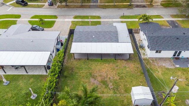 5070 SW 94 Terrace, Cooper City, FL 33328