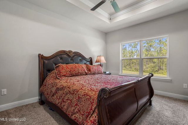 5529 Overland Drive, Biloxi, MS 39532