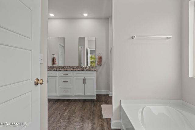 5529 Overland Drive, Biloxi, MS 39532